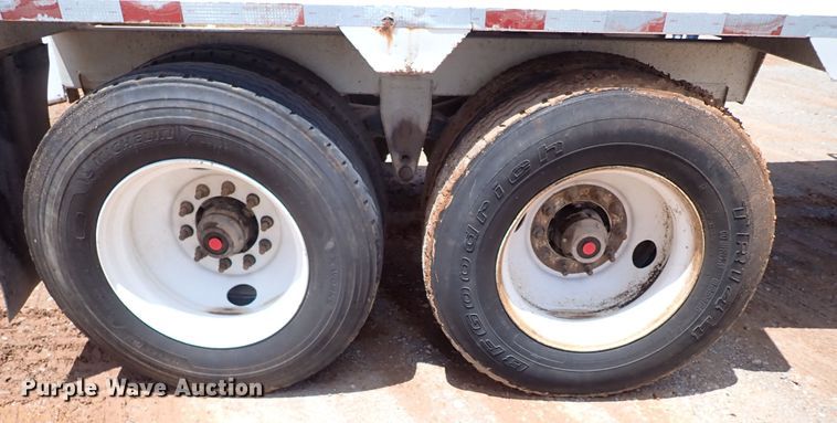 image for item MF9486 2012 CTS BDT-40  bottom dump trailer