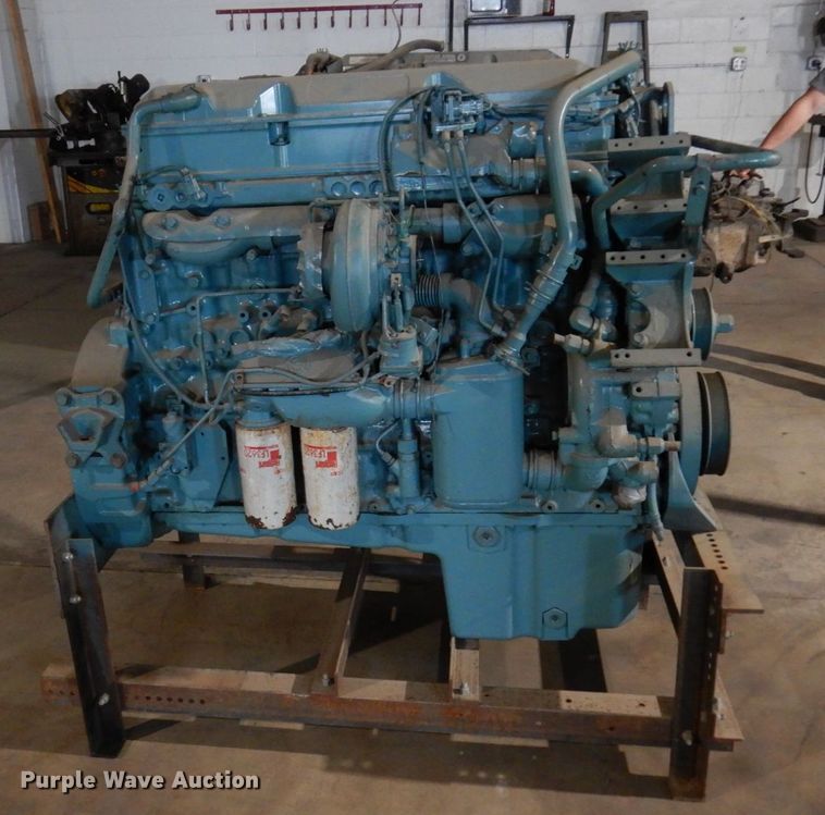 image for item MF9623 2006 Detroit Diesel Series 60  engine