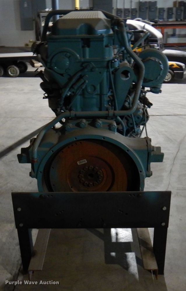 image for item MF9623 2006 Detroit Diesel Series 60  engine