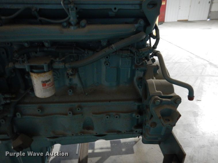 image for item MF9623 2006 Detroit Diesel Series 60  engine