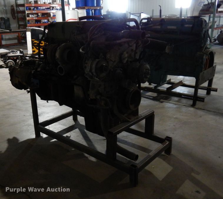 image for item MF9624 Detroit Diesel Series 60  engine