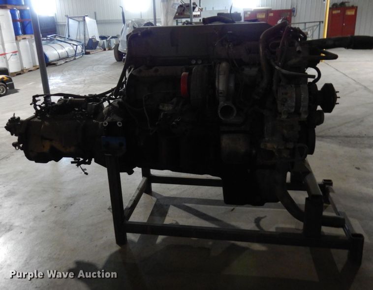 image for item MF9624 Detroit Diesel Series 60  engine