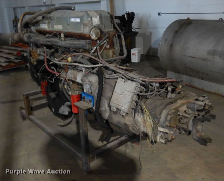 image for item MF9624 Detroit Diesel Series 60  engine