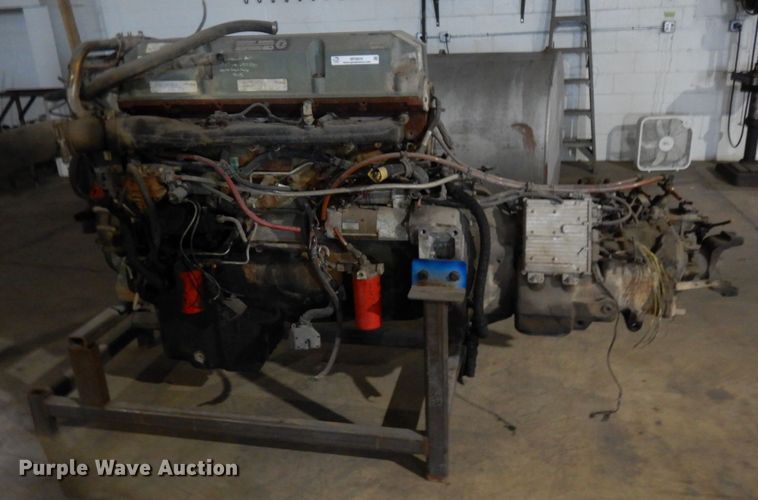 image for item MF9624 Detroit Diesel Series 60  engine