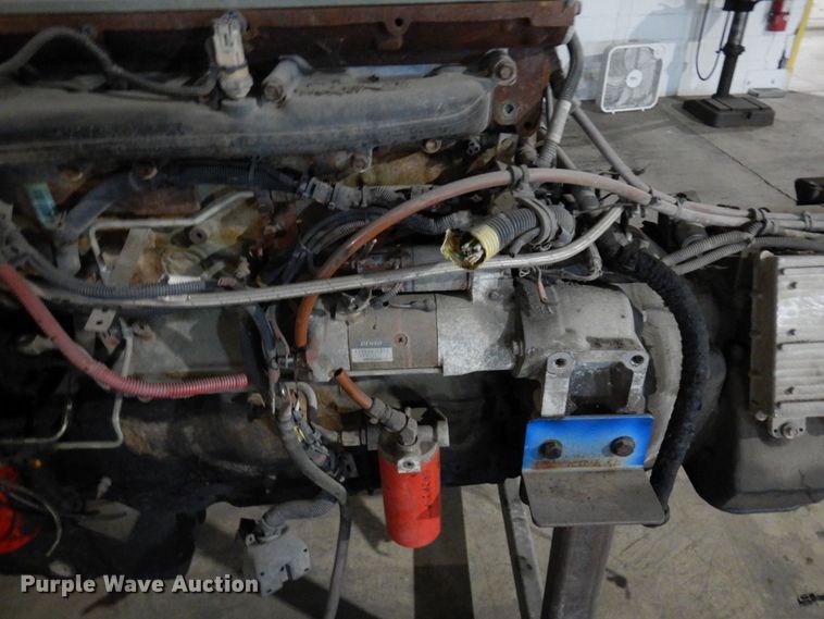 image for item MF9624 Detroit Diesel Series 60  engine