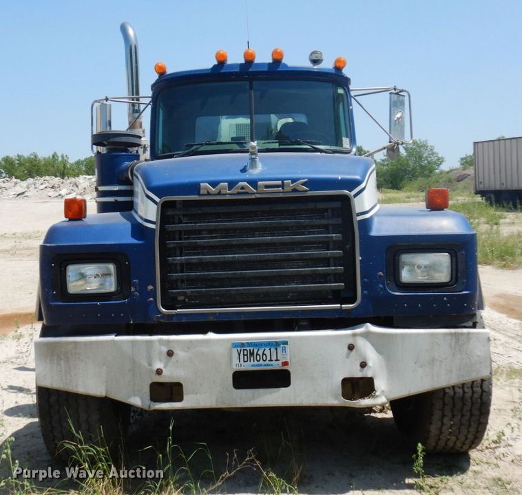 image for item MF9630 1999 Mack RD690S  ready mix truck