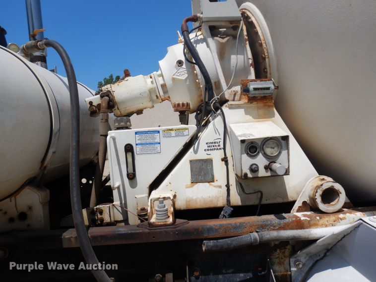 image for item MF9630 1999 Mack RD690S  ready mix truck