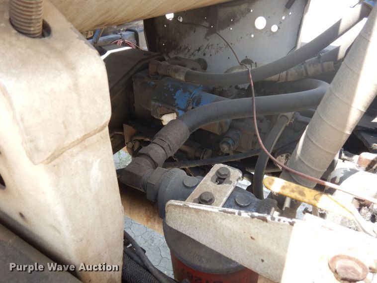 image for item MF9630 1999 Mack RD690S  ready mix truck