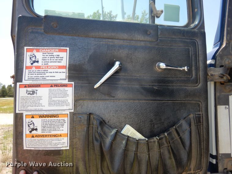 image for item MF9630 1999 Mack RD690S  ready mix truck