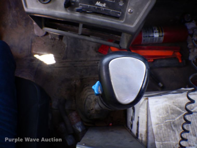 image for item MF9630 1999 Mack RD690S  ready mix truck