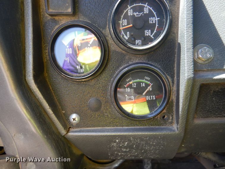 image for item MF9630 1999 Mack RD690S  ready mix truck