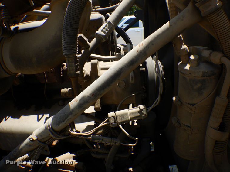 image for item MF9630 1999 Mack RD690S  ready mix truck