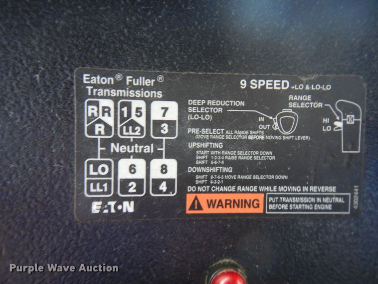 image for item MF9633 1999 Mack RD690S  ready mix truck