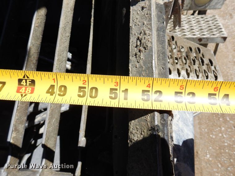 image for item MF9634 2007 Mack MR688S  concrete pump truck