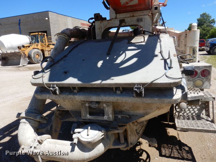 image for item MF9634 2007 Mack MR688S  concrete pump truck