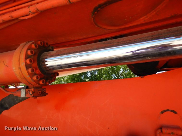 image for item MF9634 2007 Mack MR688S  concrete pump truck