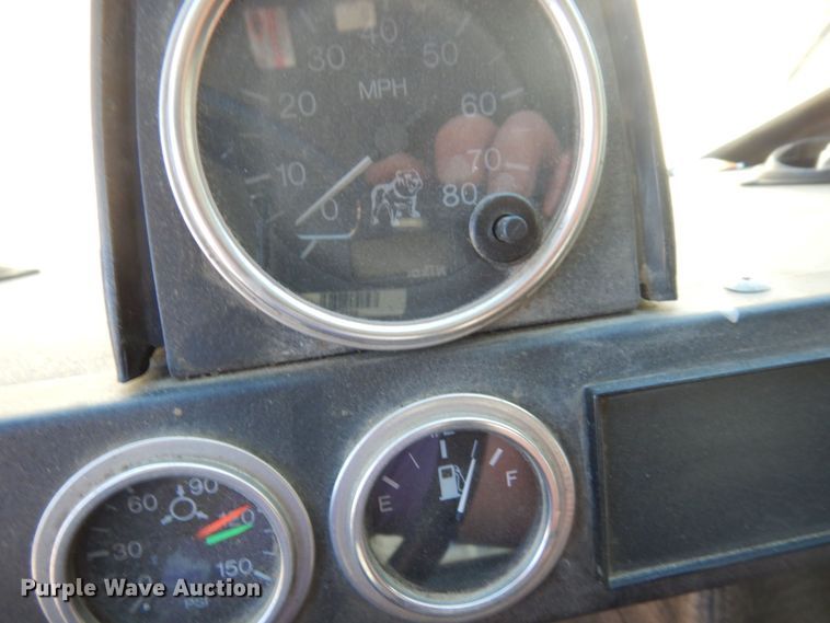 image for item MF9634 2007 Mack MR688S  concrete pump truck