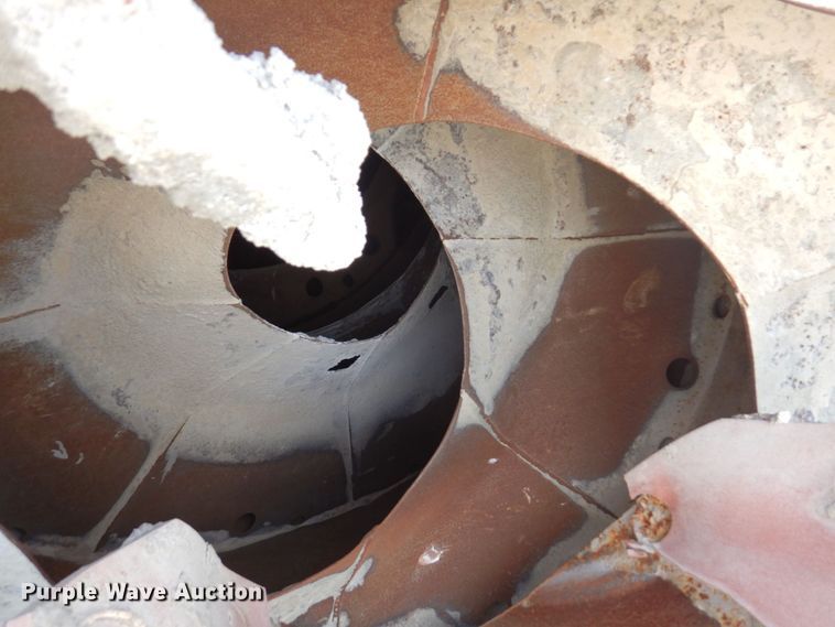 image for item MF9636 2002 Volvo VHD  ready mix truck