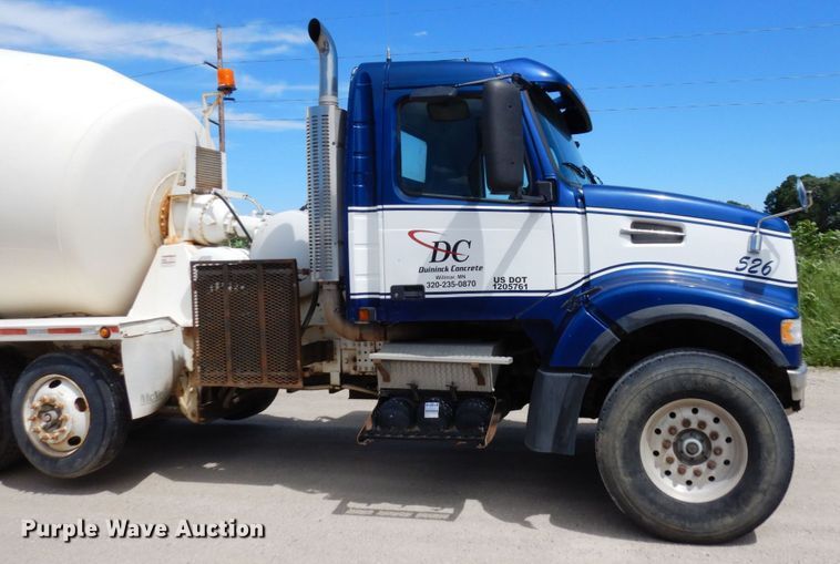 image for item MF9637 2002 Volvo VHD  ready mix truck