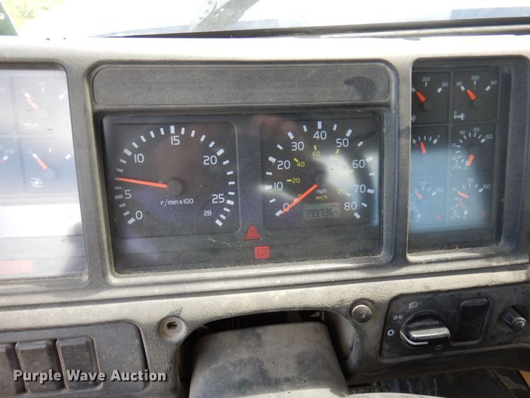 image for item MF9637 2002 Volvo VHD  ready mix truck