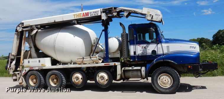 image for item MF9638 2005 Oshkosh F Series  ready mix truck