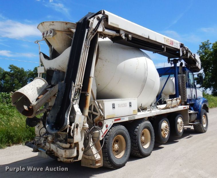 image for item MF9638 2005 Oshkosh F Series  ready mix truck