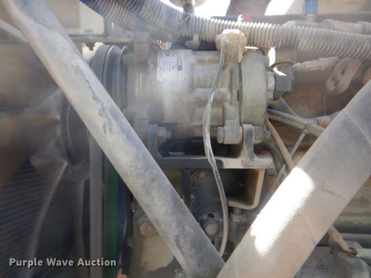 image for item MF9638 2005 Oshkosh F Series  ready mix truck