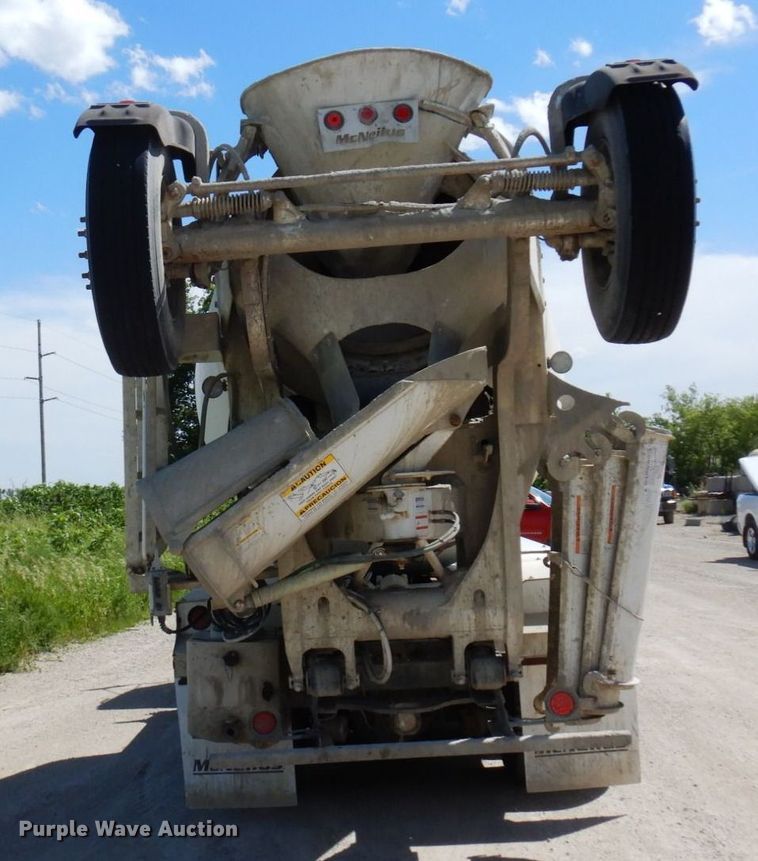 image for item MF9639 2009 Kenworth W900  ready mix truck