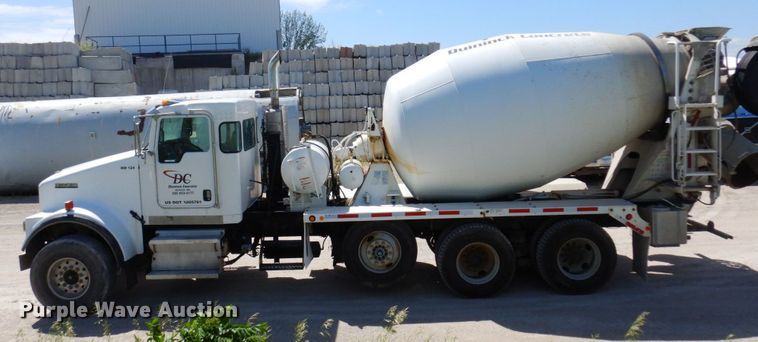 image for item MF9639 2009 Kenworth W900  ready mix truck