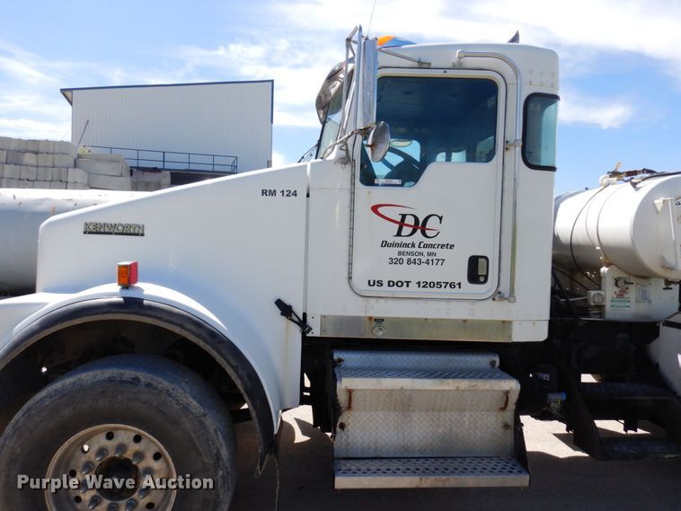 image for item MF9639 2009 Kenworth W900  ready mix truck