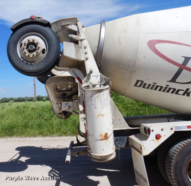 image for item MF9639 2009 Kenworth W900  ready mix truck