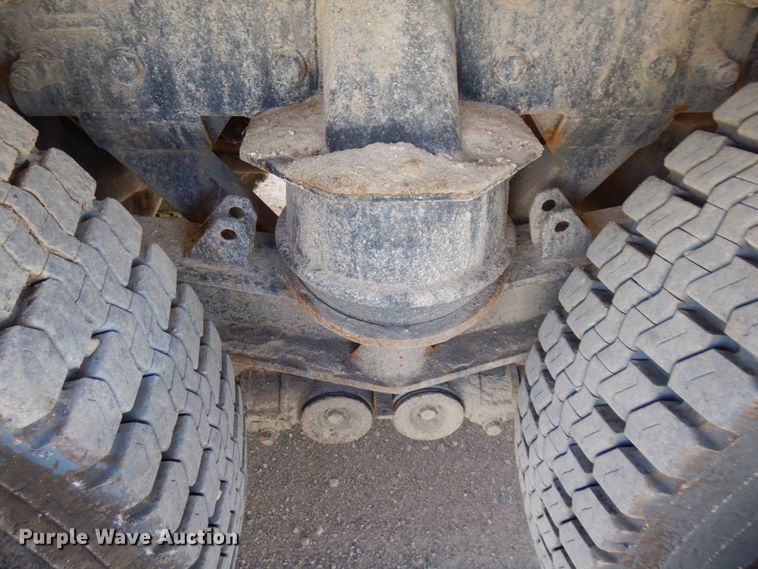 image for item MF9639 2009 Kenworth W900  ready mix truck