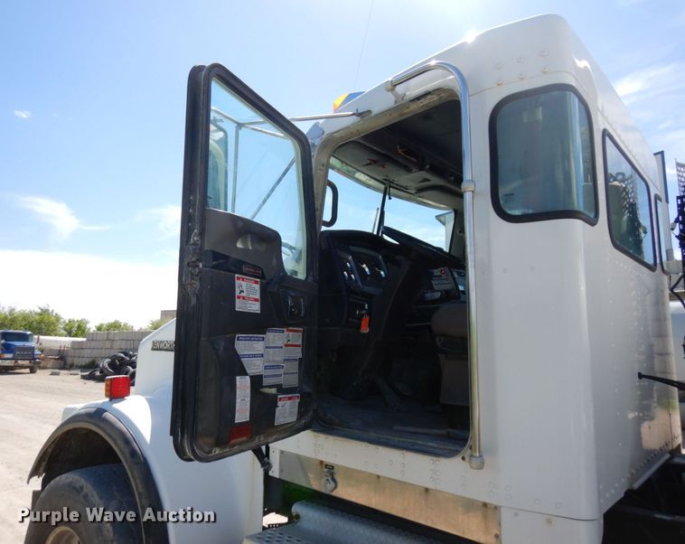 image for item MF9639 2009 Kenworth W900  ready mix truck