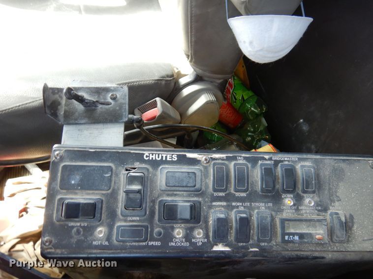 image for item MF9639 2009 Kenworth W900  ready mix truck