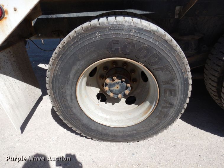 image for item MF9639 2009 Kenworth W900  ready mix truck