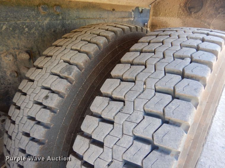 image for item MF9639 2009 Kenworth W900  ready mix truck