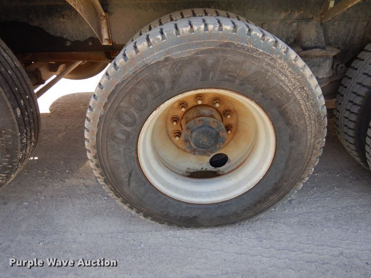 image for item MF9639 2009 Kenworth W900  ready mix truck