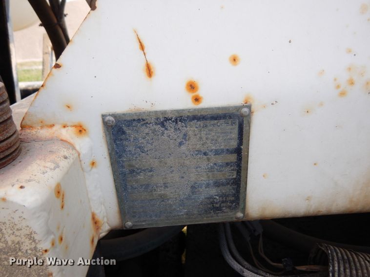 image for item MF9640 2006 Kenworth W900  ready mix truck