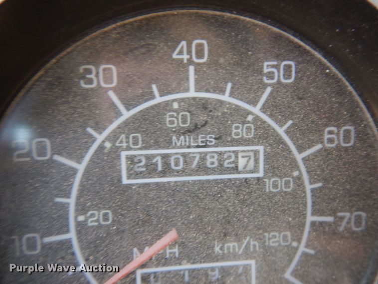 image for item MF9640 2006 Kenworth W900  ready mix truck