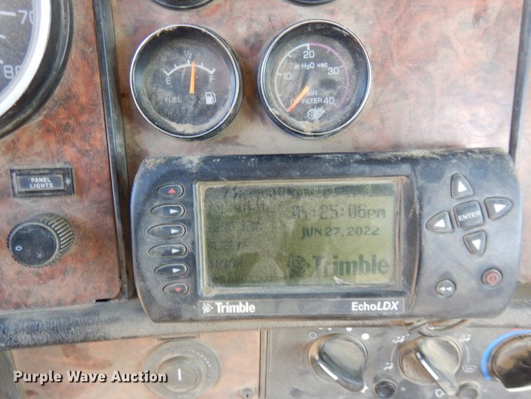 image for item MF9640 2006 Kenworth W900  ready mix truck