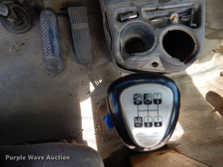 image for item MF9640 2006 Kenworth W900  ready mix truck