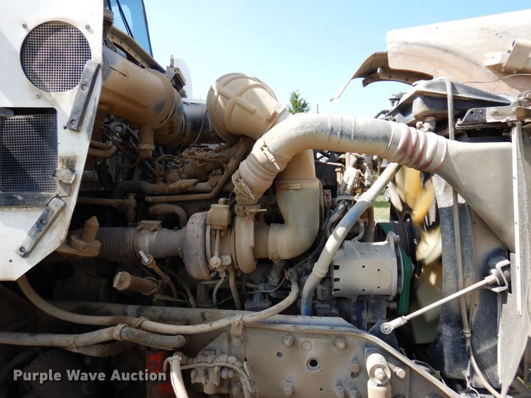 image for item MF9640 2006 Kenworth W900  ready mix truck