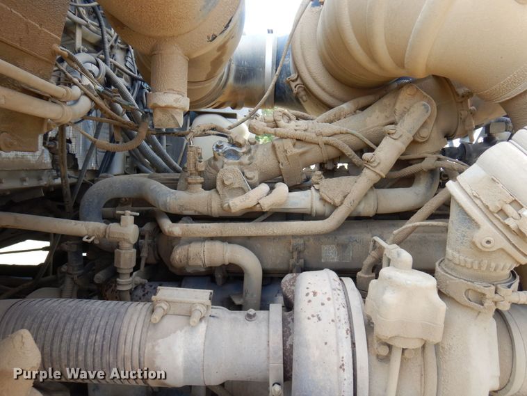 image for item MF9640 2006 Kenworth W900  ready mix truck