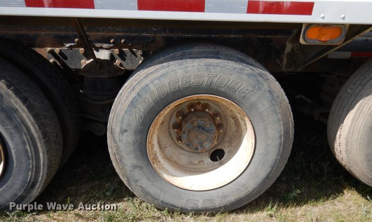 image for item MF9640 2006 Kenworth W900  ready mix truck