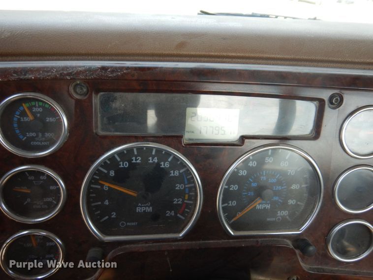 image for item MF9641 2005 Mack CV513  ready mix truck