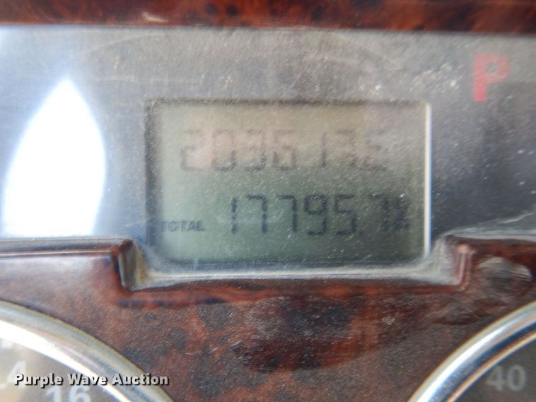 image for item MF9641 2005 Mack CV513  ready mix truck