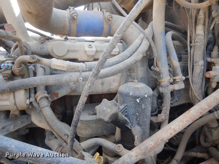 image for item MF9641 2005 Mack CV513  ready mix truck