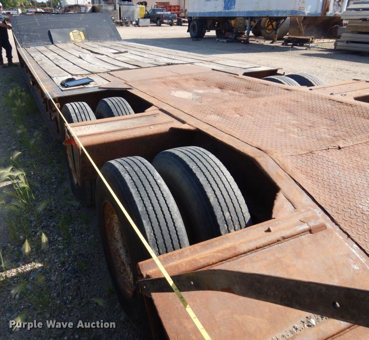 image for item MF9651 1992 Load King PCS50/70-2  drop deck equipment trailer