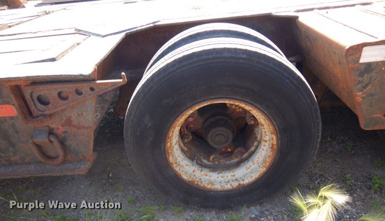 image for item MF9651 1992 Load King PCS50/70-2  drop deck equipment trailer