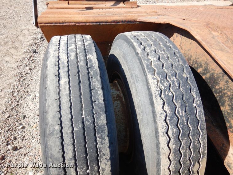 image for item MF9651 1992 Load King PCS50/70-2  drop deck equipment trailer